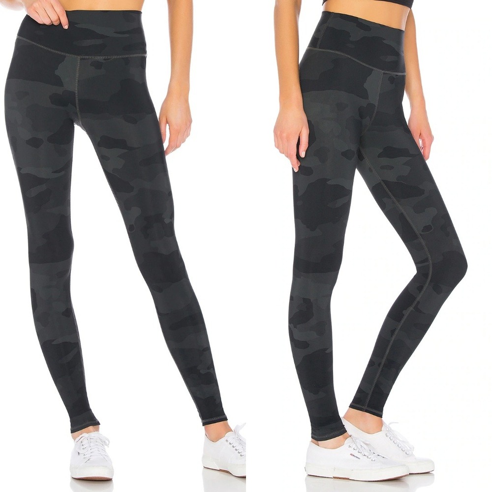 Alo‎ Yoga Grey Black High Waist Vapor Camo Leggings